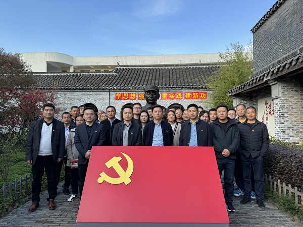 9df7e0bef36fa792359c7be44ad6071 - 副本.jpg