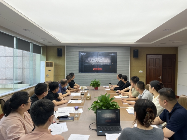 海潮公司黨支部開展7月份統(tǒng)一活動日 (2).jpg