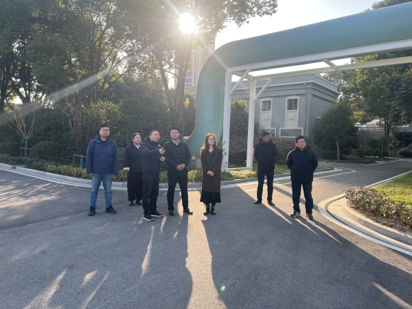 城投集團(tuán)副總經(jīng)理黨定龍赴海潮公司調(diào)研指導(dǎo)工作 (4).jpg