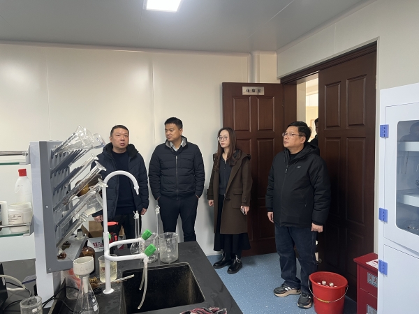 城投集團(tuán)副總經(jīng)理黨定龍赴海潮公司調(diào)研指導(dǎo)工作 (3).jpg